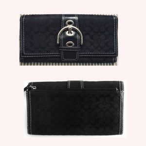 Black long wallet